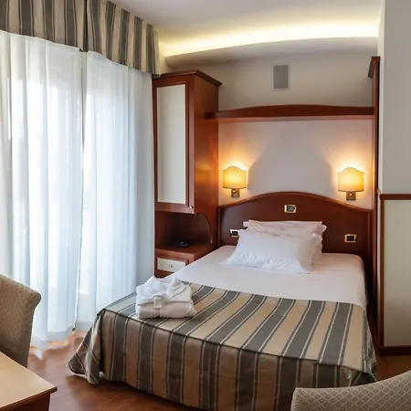 Vidi Miramare & Delfino Jesolo