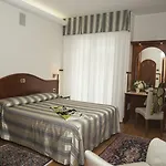 Vidi Miramare & Delfino 4* Lido di Jesolo