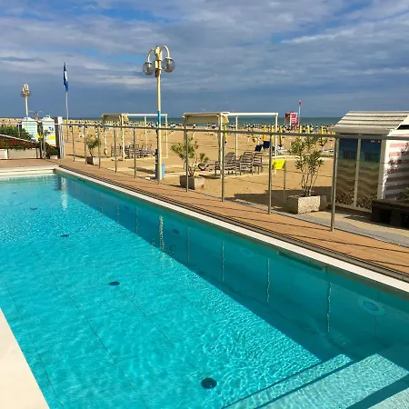 Hotel Vidi Miramare & Delfino 4*