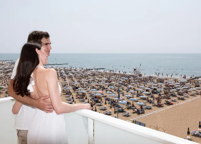 Ξενοδοχείο Vidi Miramare & Delfino 4*