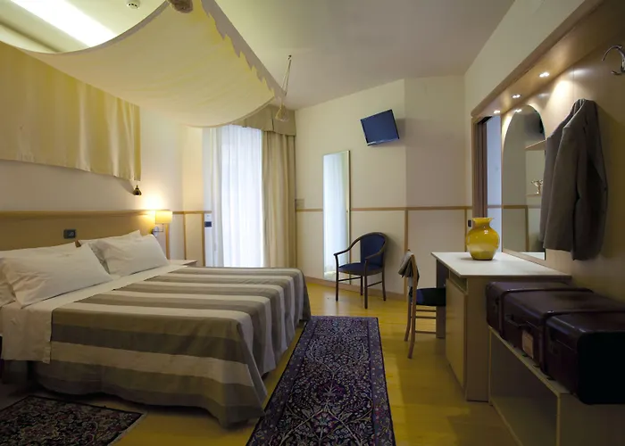 Vidi Miramare & Delfino 4*