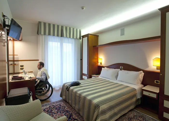 Vidi Miramare & Delfino Ξενοδοχείο Τζεσόλο Λίντο